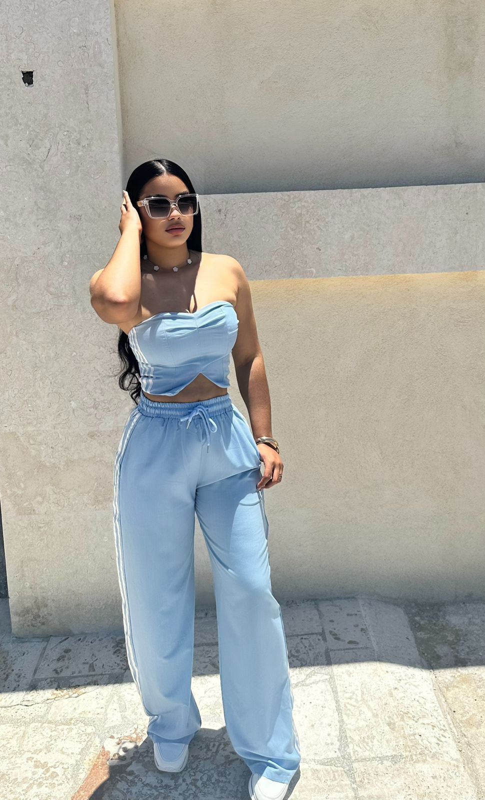👖✨ Set de Pantalón con Raya Lateral — Cómodo, Moderno y Con Estilo
