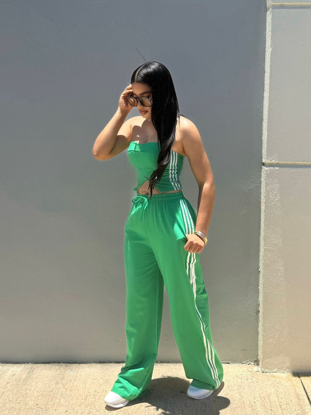 👖✨ Set de Pantalón con Raya Lateral — Cómodo, Moderno y Con Estilo