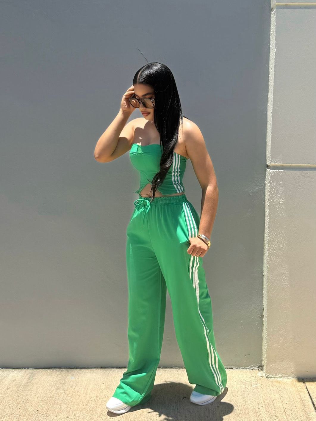 👖✨ Set de Pantalón con Raya Lateral — Cómodo, Moderno y Con Estilo